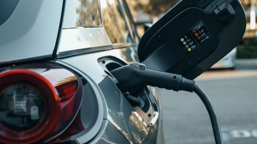 Electric Vehicle DC Fast Charger